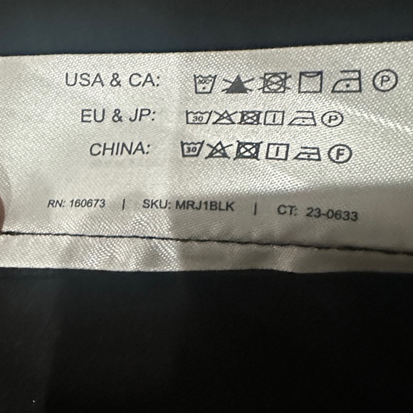 MM Lafleur The Moreland Travel Origami Tech Blazer Black Size 12 - Picture 5 of 7